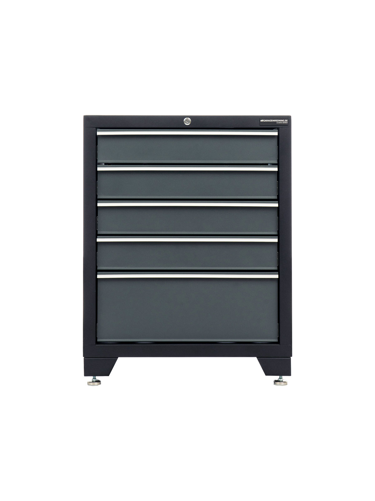 "Verktygsskåp med 5 lådor grå, CLASSIC" är ett grått verktygsskåp med fem lådor, silverhandtag, ett topplås och en större bottenlåda. Den står på fyra små fötter.