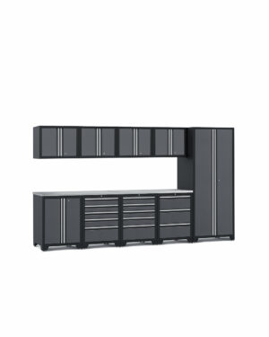 Garageinredning med nio gråa skåp