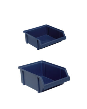 Två plastbackar av olika storlek