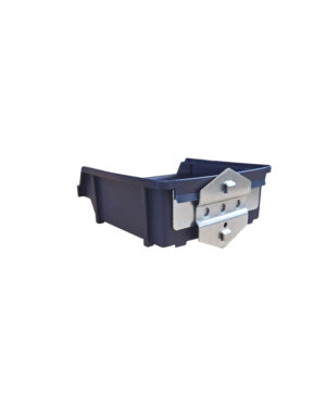 Blå plastback med hållare moonterad