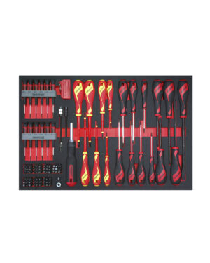 98 delars Skruvmejsel-/bitssats Teng Tools TTEMD98N är en snyggt organiserad uppsättning av olika handverktyg placerade i en svart skumbricka, med skruvmejslar, hylsor och andra precisionsverktyg med distinkta röda och gula handtag. Dessa verktyg är utformade för mekaniskt eller elektriskt arbete och är symmetriskt inriktade.